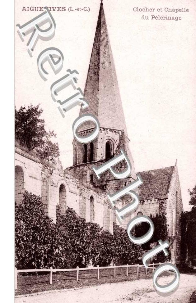 AIGUEVIVES  - Clocher et chapelle du pélerinage
