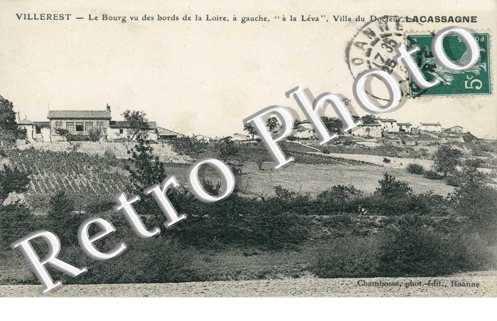 le Bourg vu des Bords de la Loire a gauche "a la Leva", Villa du Docteur Lacassagne
