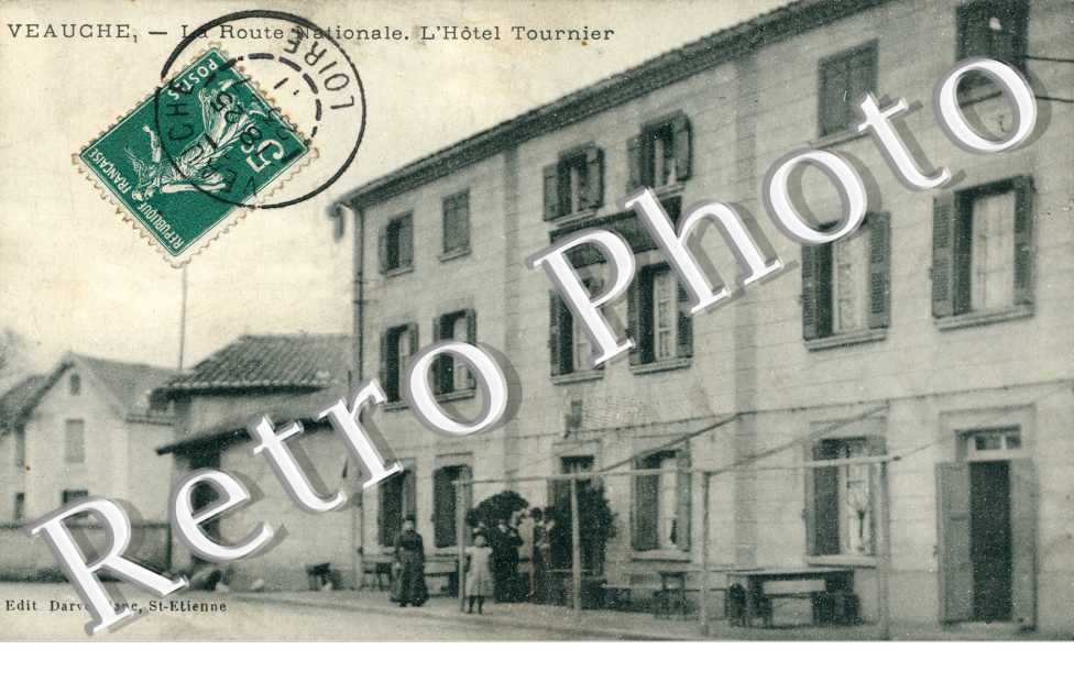la Route Nationale, l'Hotel Tournier