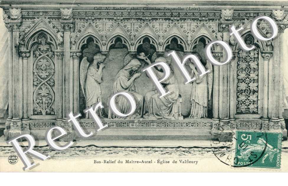 Eglise - Bas Relief du Maitre Autel