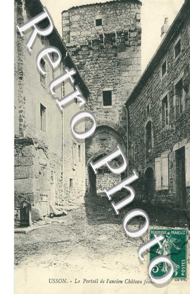 le portail de l'Ancien Chateau