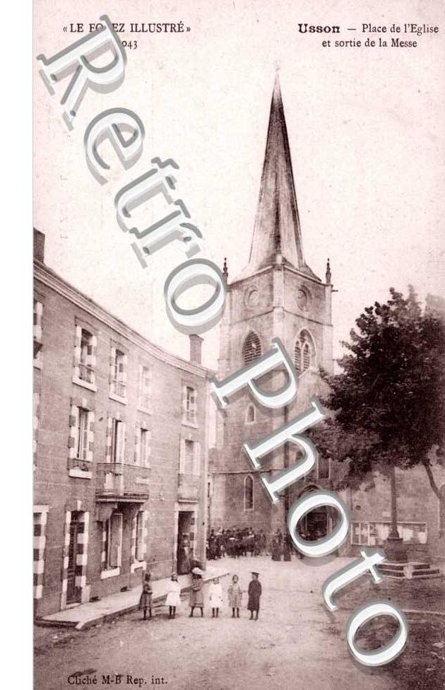 Place de l'Eglise et Sortie de la Messe