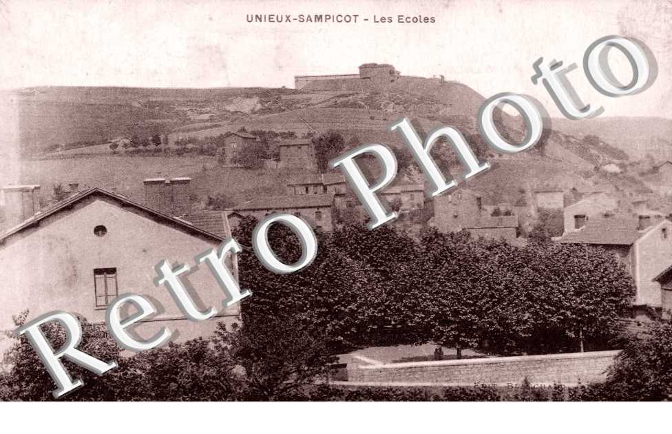 les Ecoles, Unieux-Sampicot