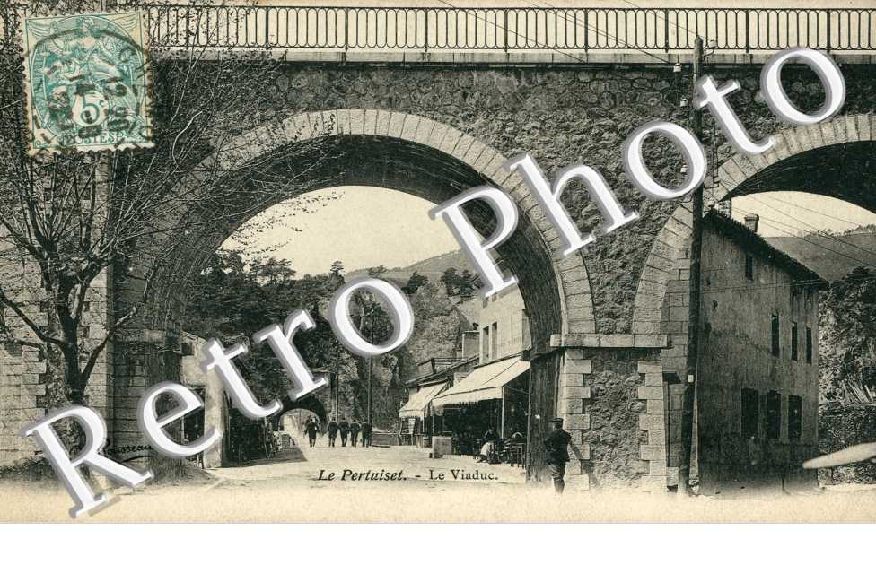 le Viaduc, Le Pertuiset