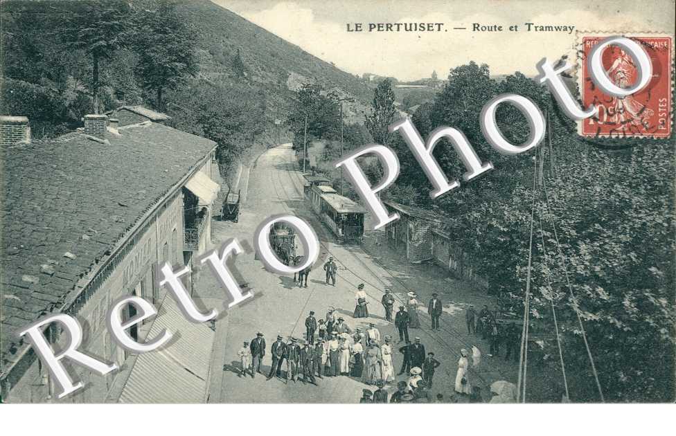 Route et Tramway, Le Pertuiset