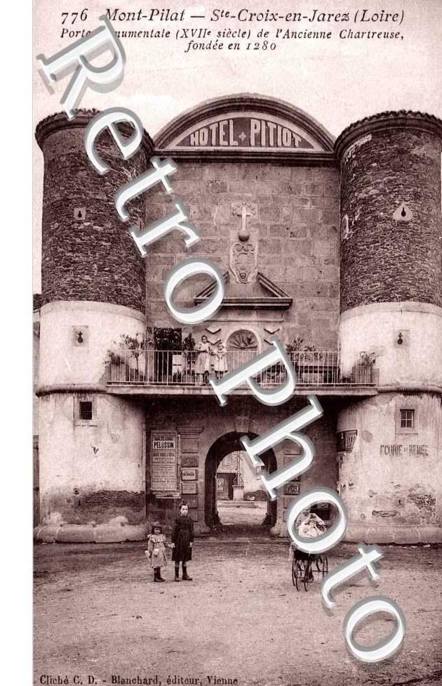 Porte de l'ancienne chartreuse