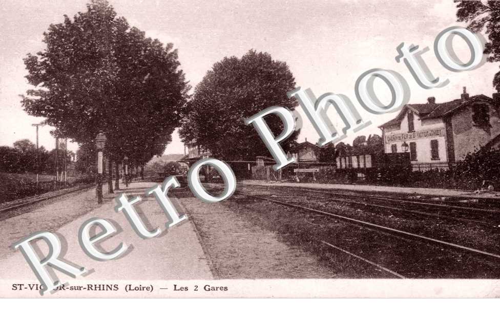Les deux Gares