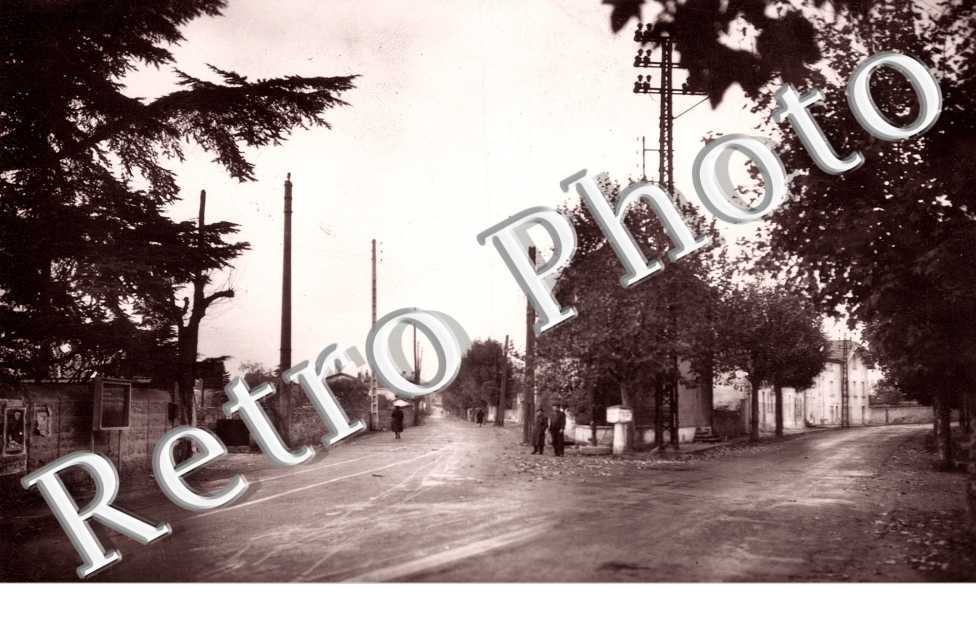 Carrefour des Routes St Rambert Bonson
