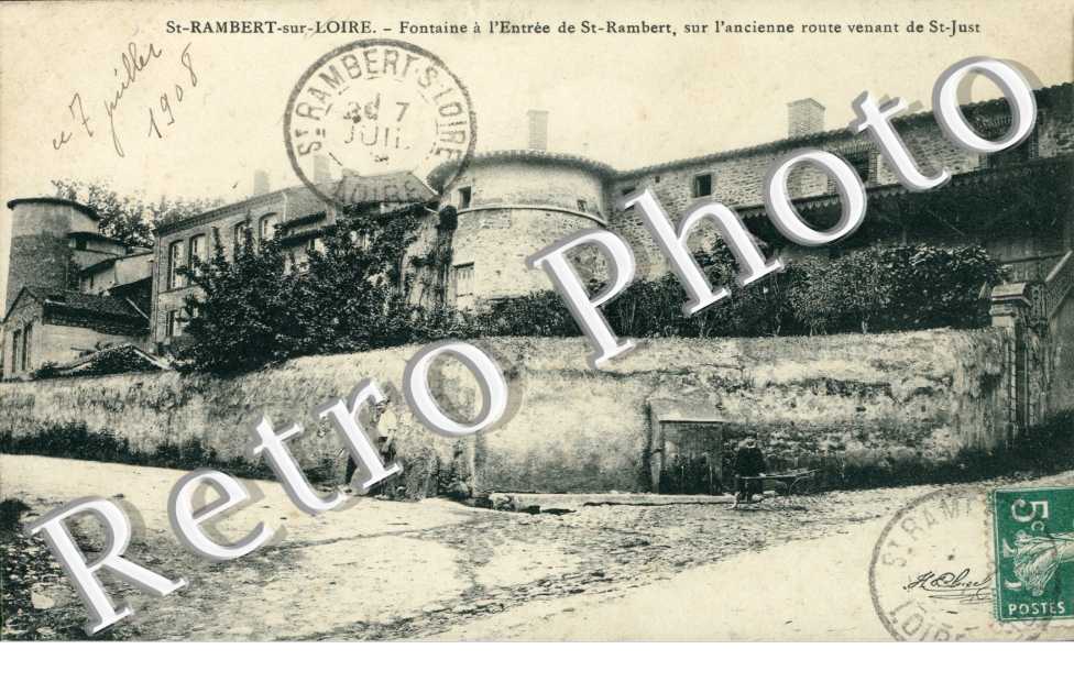 Fontaine a l'entree de Saint Rambert