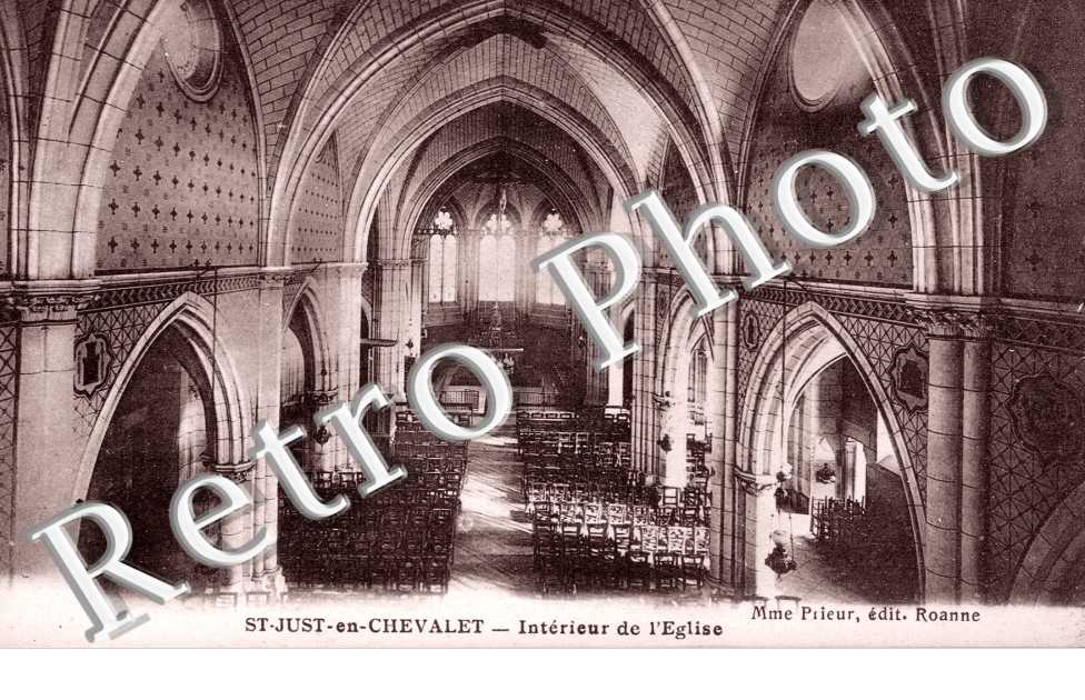 Interieur de l'eglise