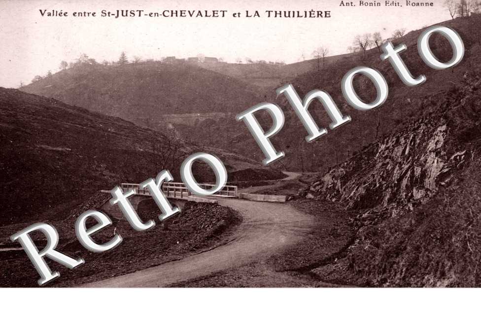 Vallee entre Saint Just et La Thuiliere