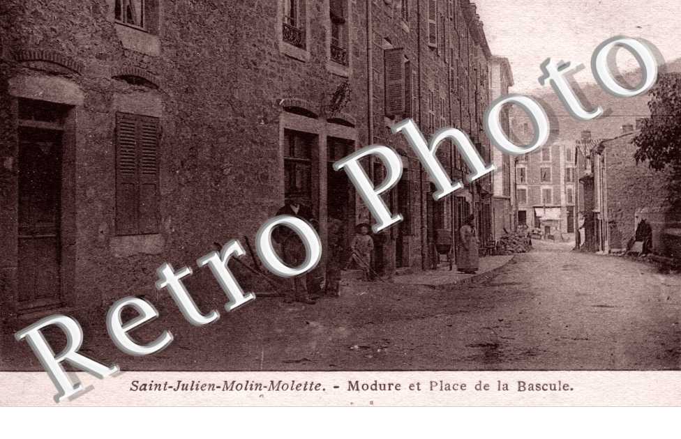 Modure et place de la Bascule