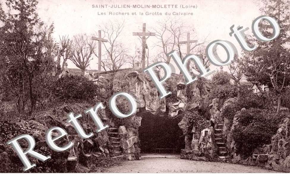Le Rocher et la Grotte du Calvaire