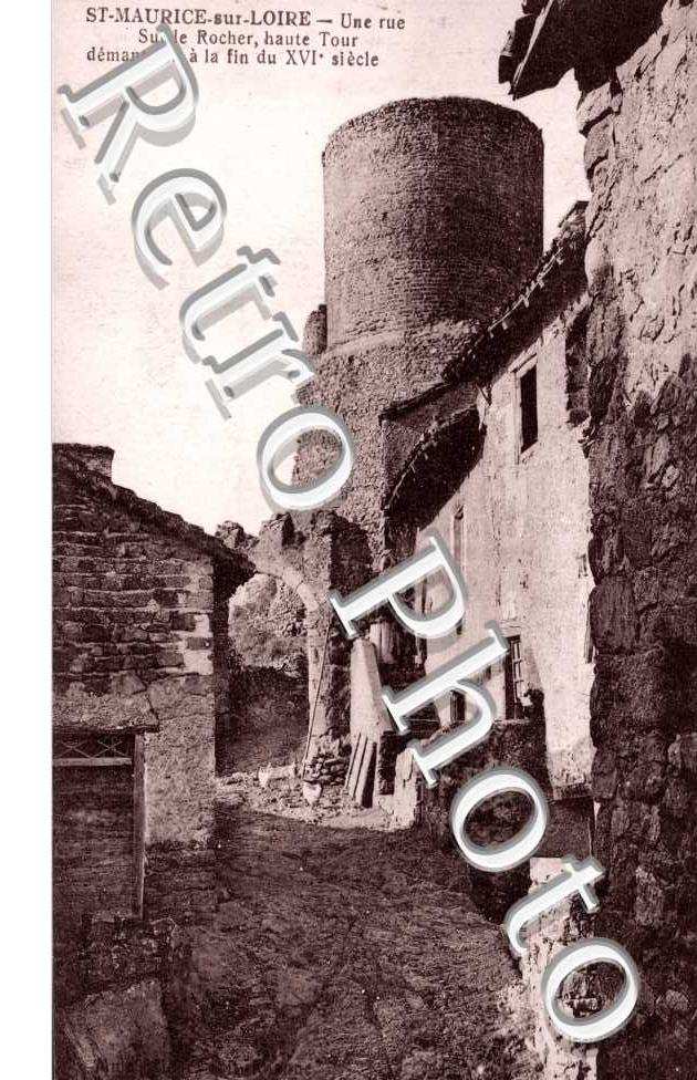 Une Rue, Sur le Rocher, Haute Tour