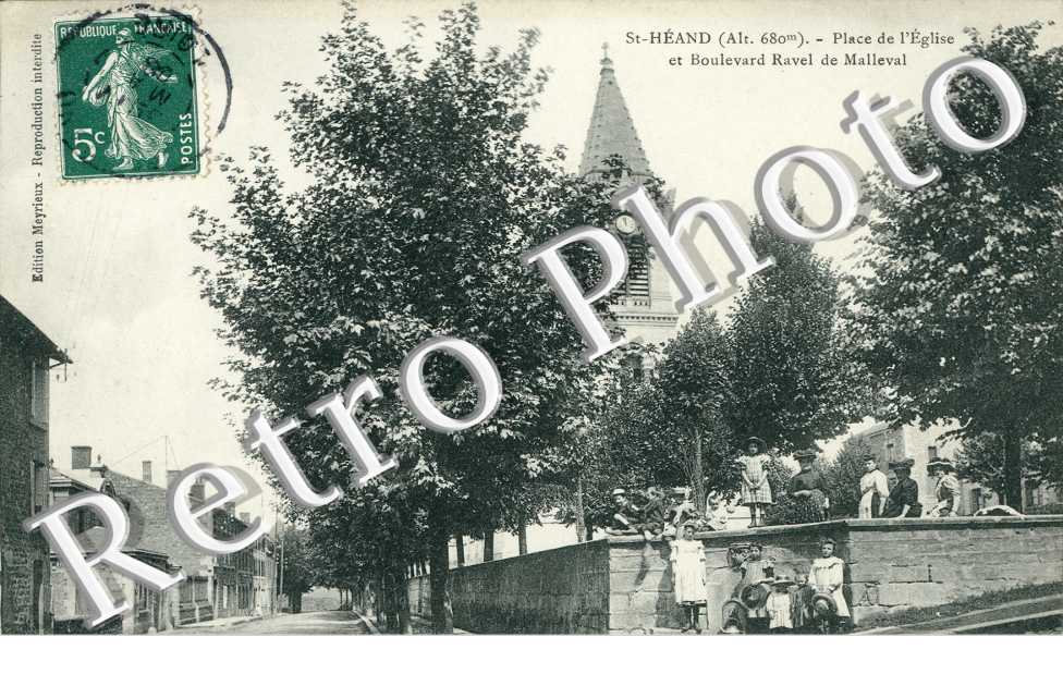place de l'eglise et boulevard de Malleval