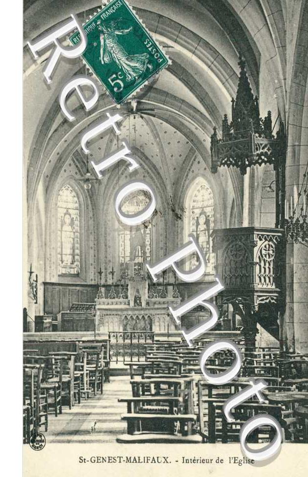 Interieur de l'Eglise