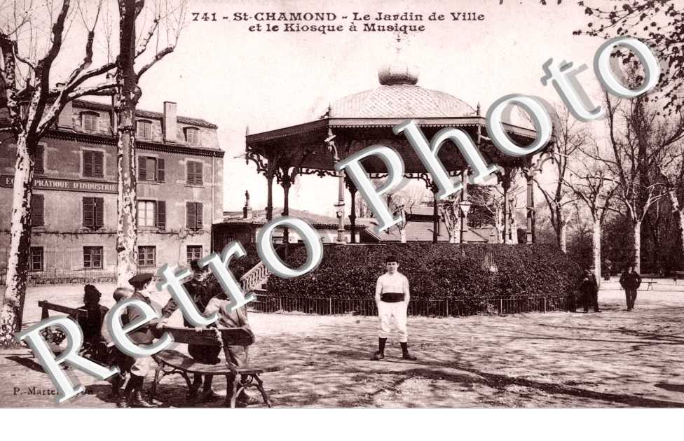 Le Jardin de la Ville et le Kiosque a Musique