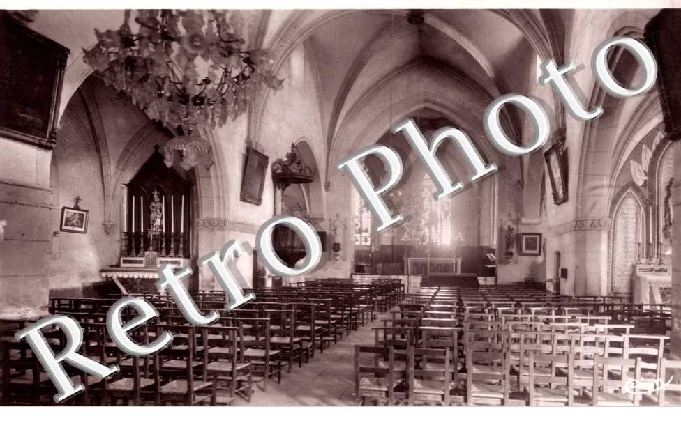 Interieur de l'Eglise