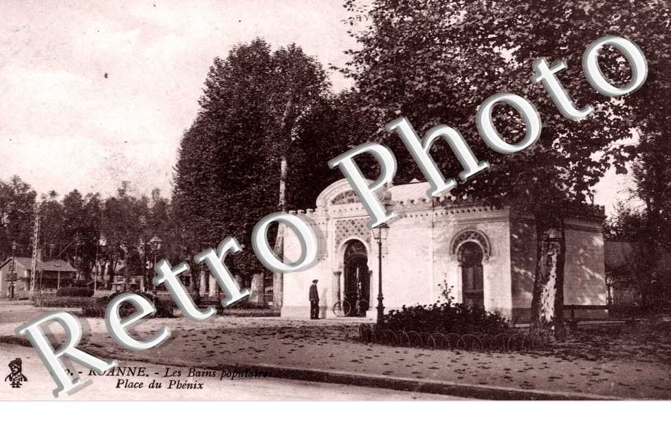 Les Bains Populaires, Place du Phenix