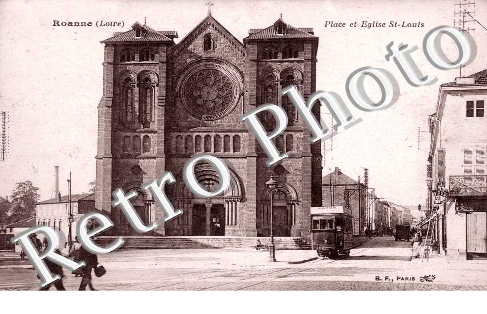 Place et L'Eglise Saint Louis