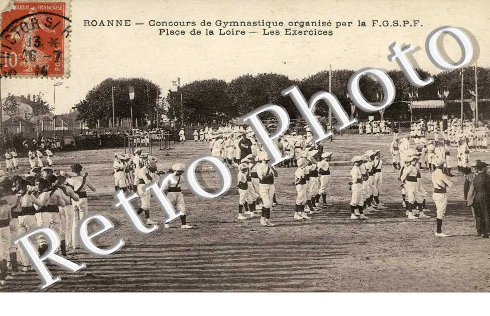 Concours de gymnastique organise par la F.G.S.P.F. place de la loire, les exercices