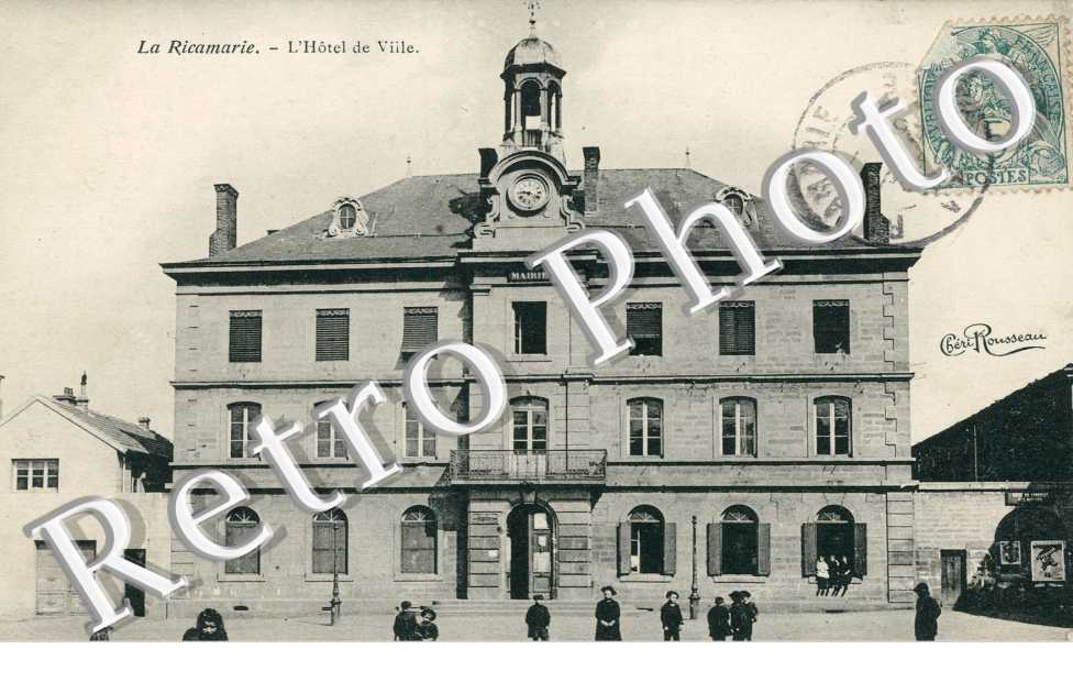 L'Hotel de Ville