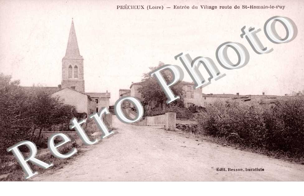 Entree du Village, Route de St Romain le Puy