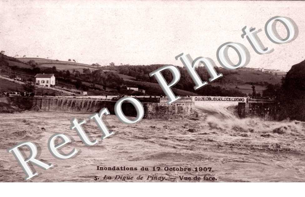 Inondations du 17 octobre 1907, la Digue