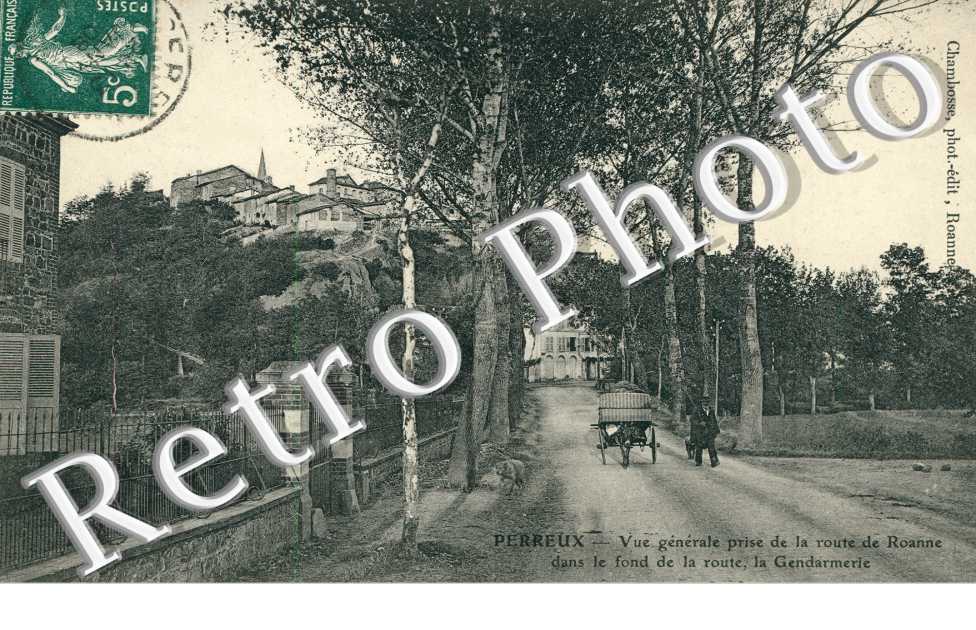 vue generale prise de la route de Roanne