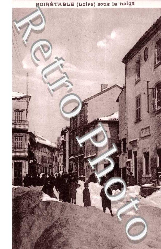Place de la Mairie, Sous la neige