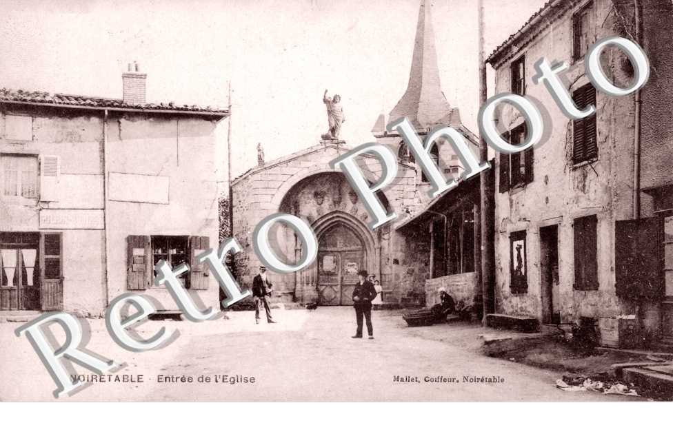 Entree de l'Eglise