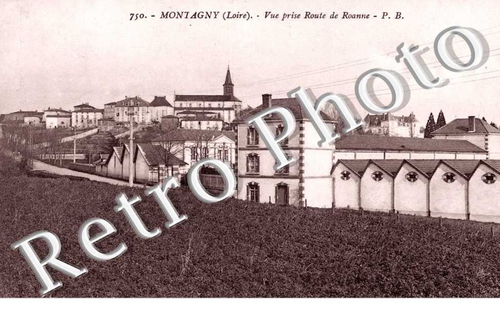 Vue prise Route de Roanne