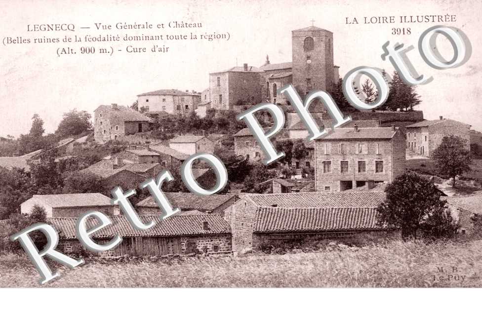 LEGNECQ Vue Générale et Château