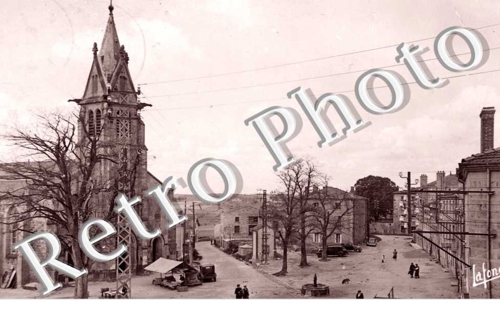La place et l'eglise
