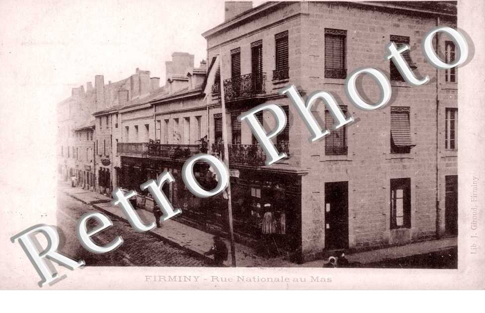 Rue Nationale au Mas