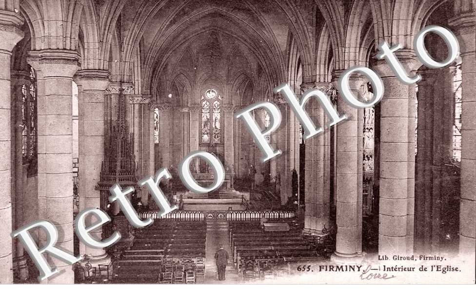 Interieur de l'Eglise