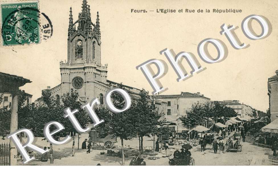 L'Eglise et Rue de la Republique