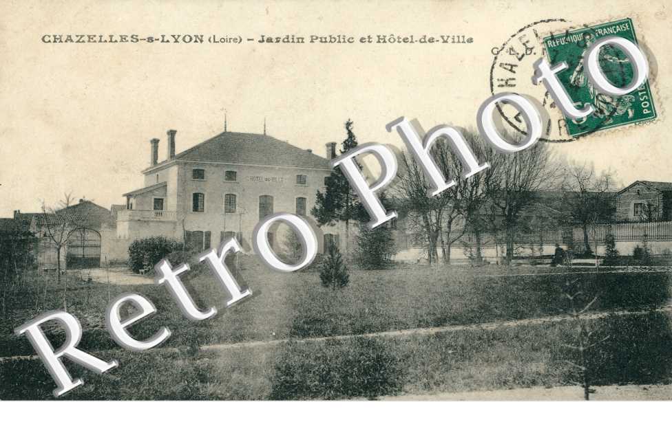 Jardin Public et Hotel de Ville
