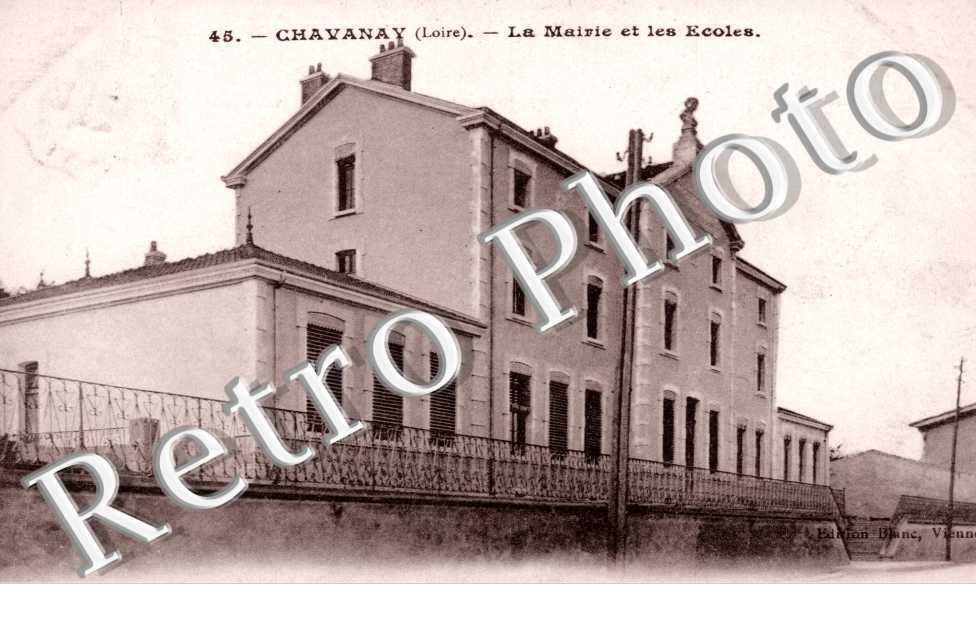 La Mairie et les Ecoles