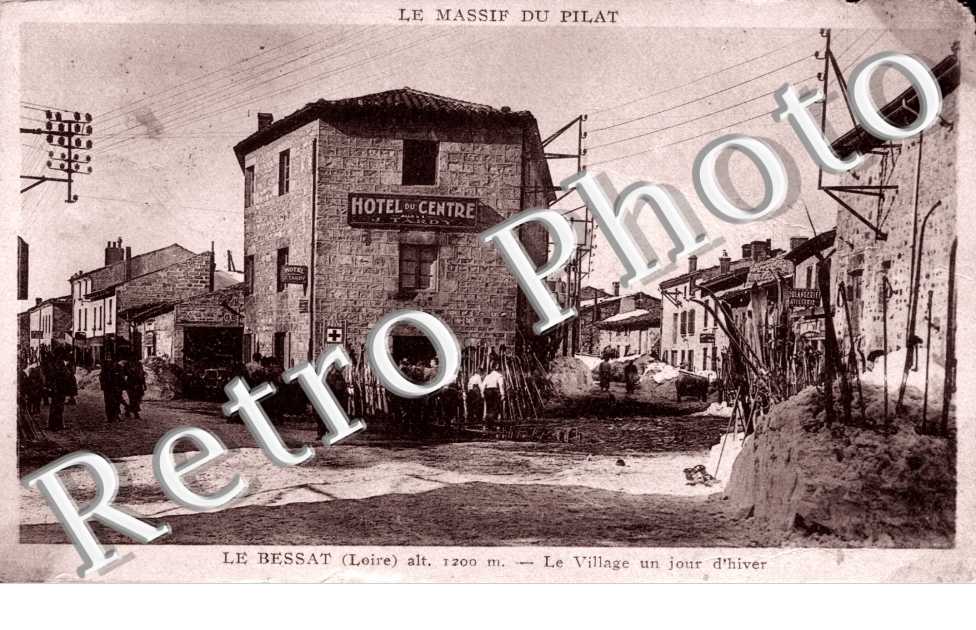 Le Massif du Pilat  Le village un jour d'hiver