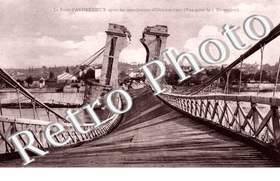 le pont apres les inondations