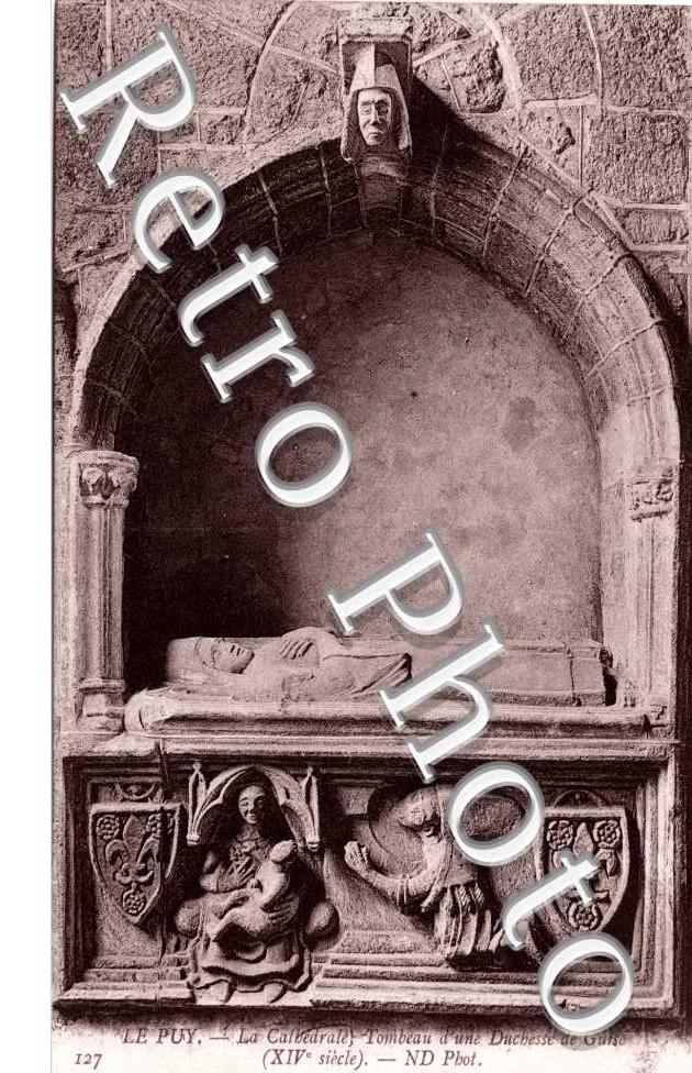 La cathedrale Tombeau d'une Duchesse de Guise