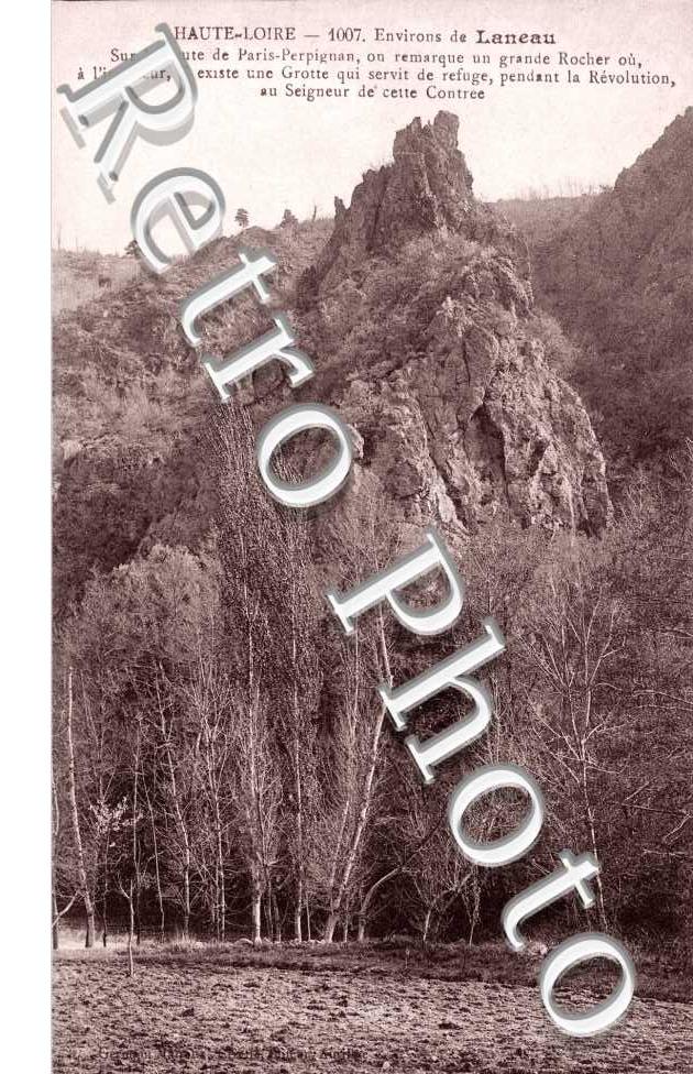 Le Rocher et la Grotte