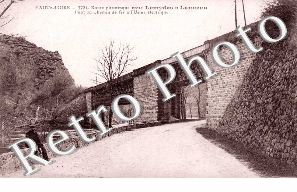 Route pittoresque entre Lempdes et Lanneau