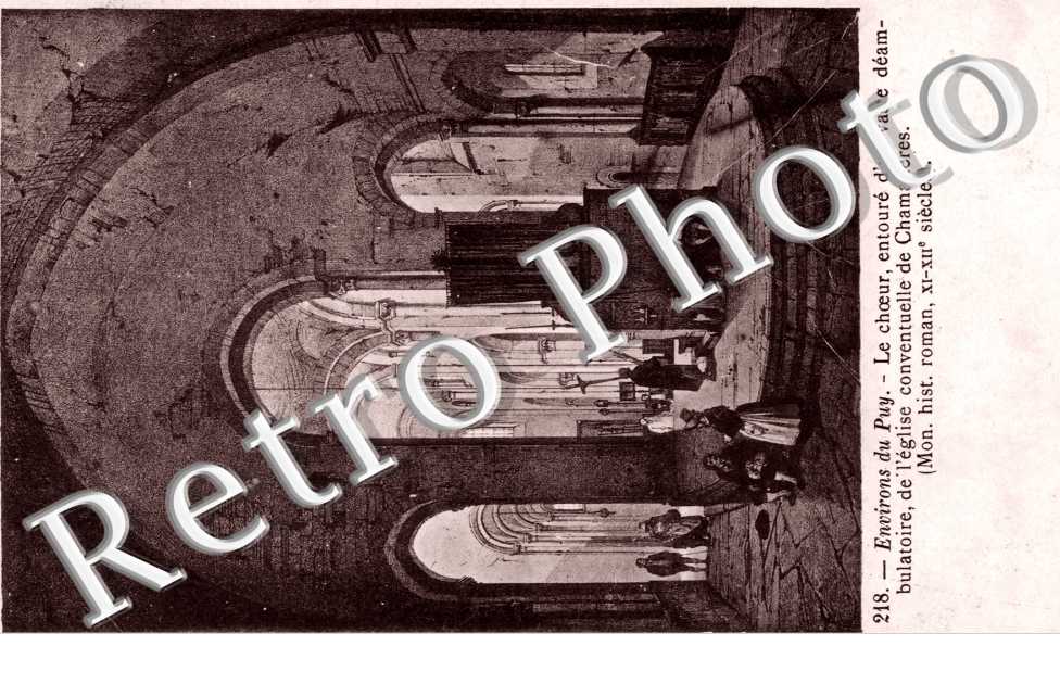 Interieur de l'eglise