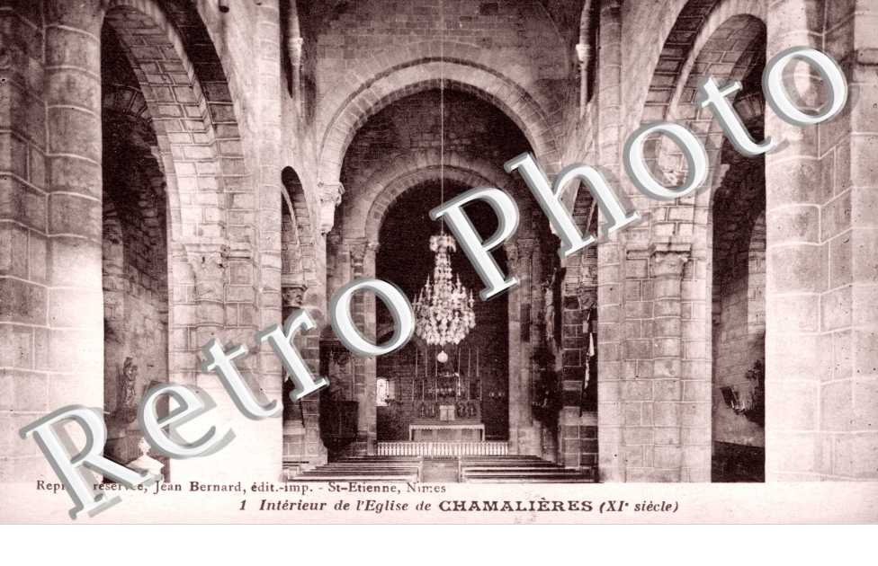 Interieur de l'eglise