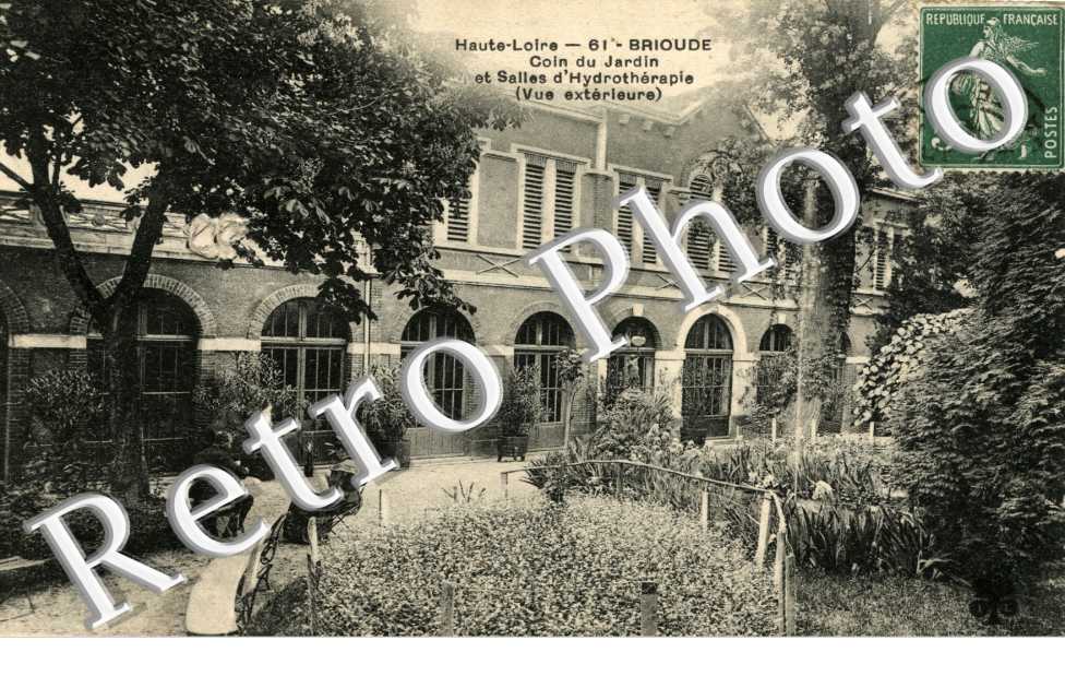 l'Etablissement Hydrotherapique - coin du jardin
