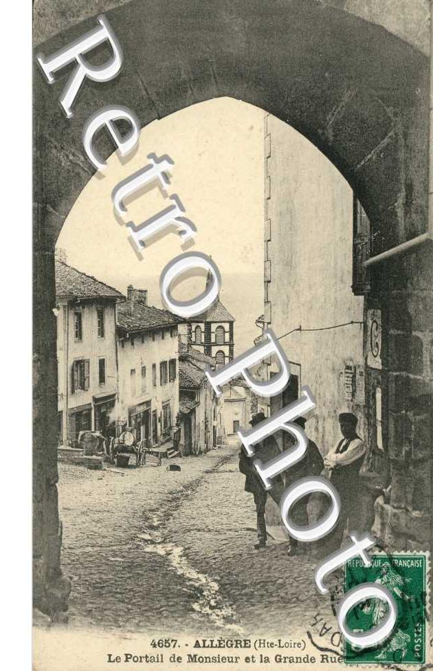 le Portail de Monsieur et la Grande Rue