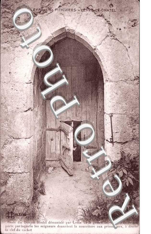 Porte du Donjon féodal