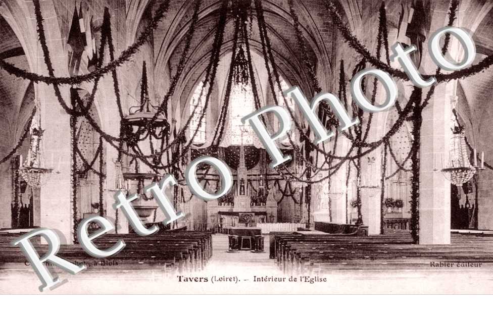 Interieur de l'eglise